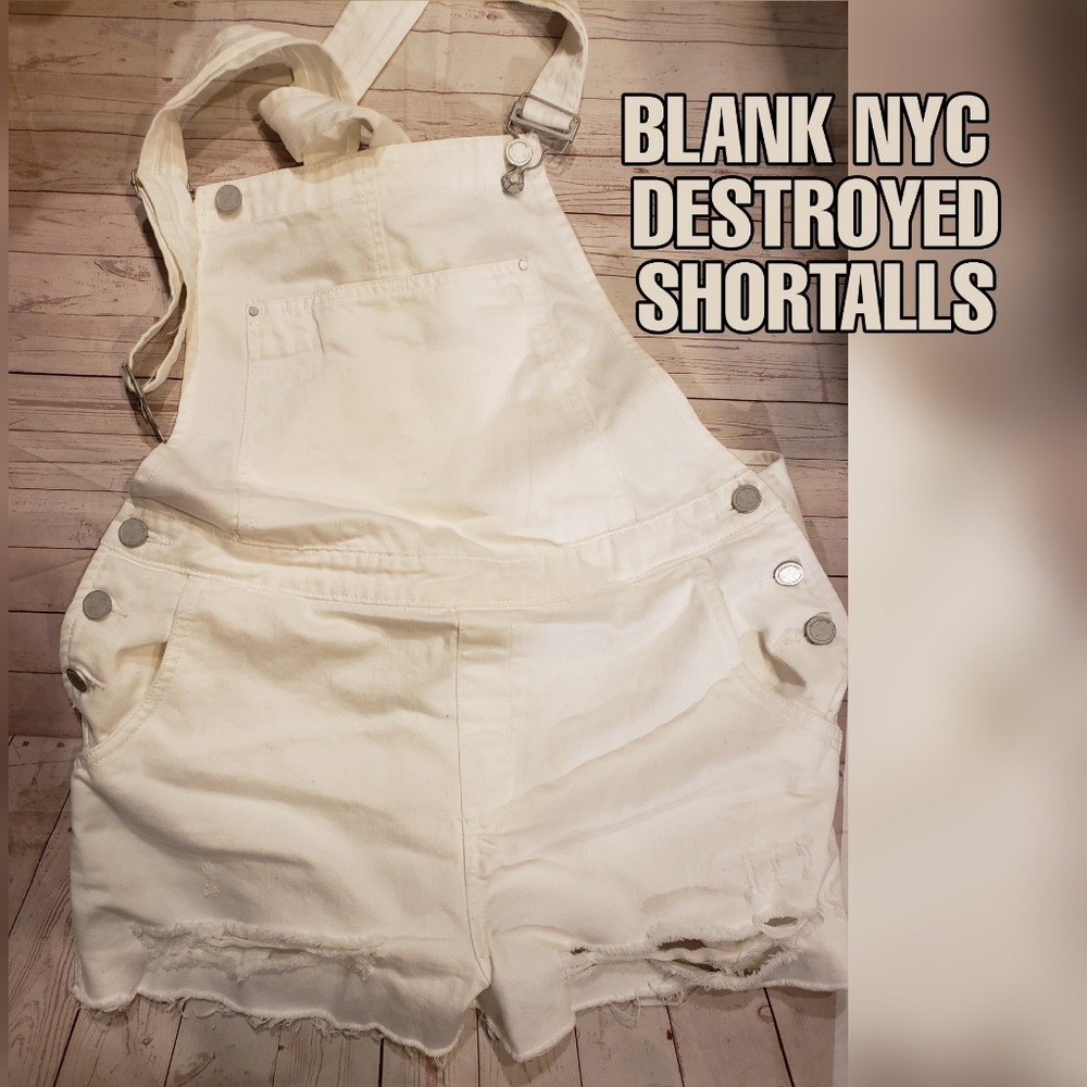 NWT BLANK NYC DESTRUCTED OVERALLS/SHORTALLS - Picture 3 of 4